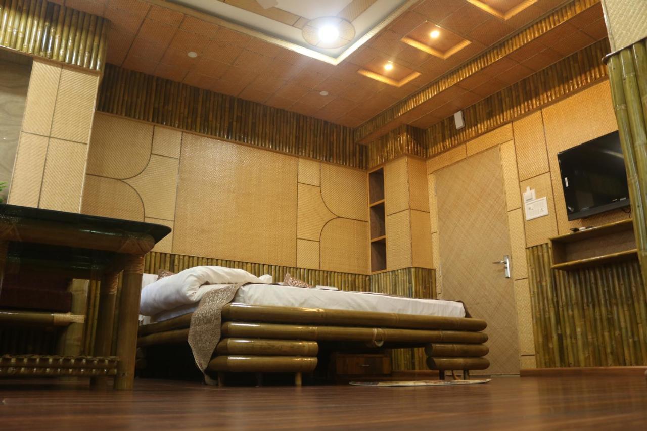 Hotel Himalaya 阿加尔塔拉 外观 照片