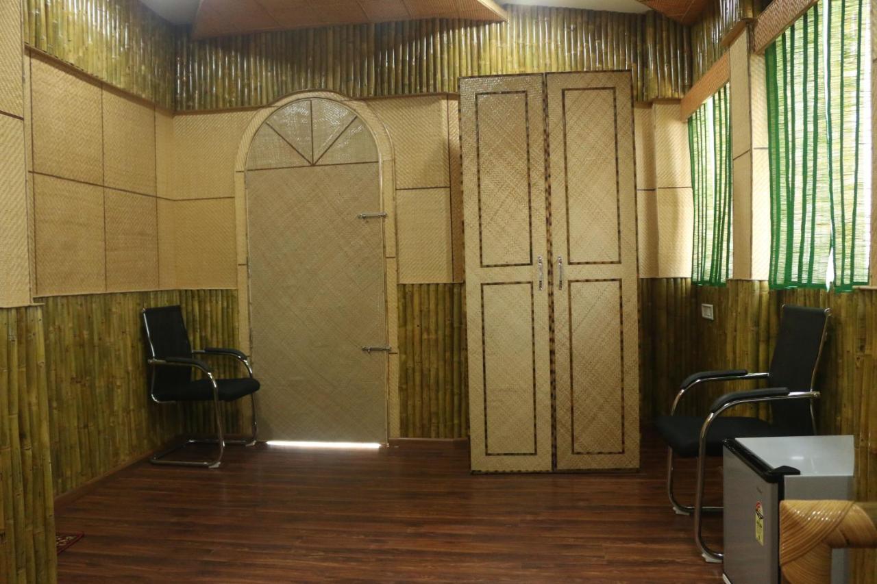 Hotel Himalaya 阿加尔塔拉 外观 照片